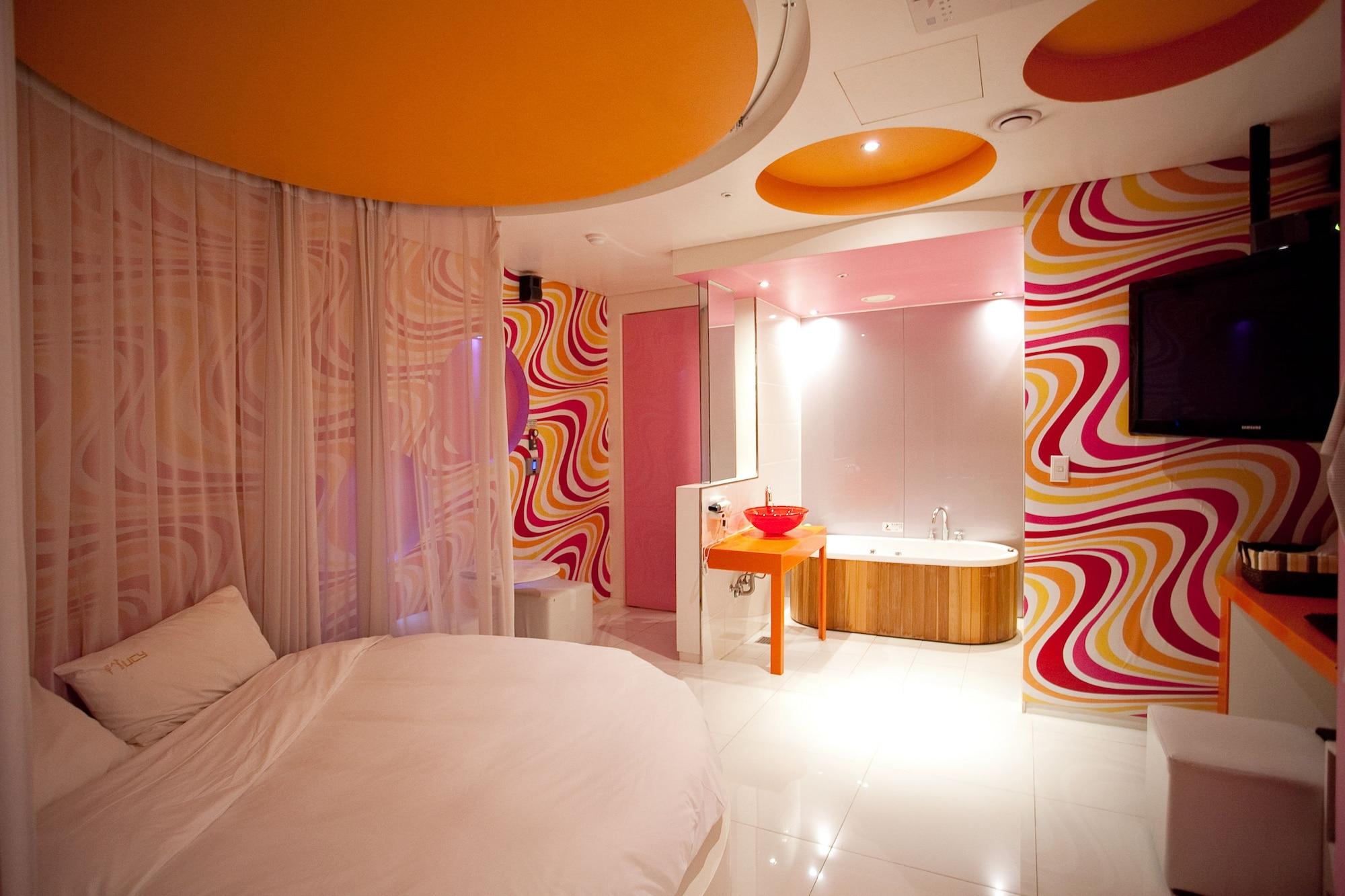 Dong Seoul Hotel Exterior photo