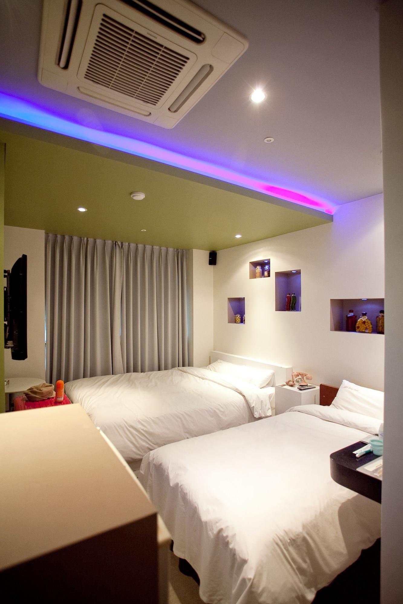 Dong Seoul Hotel Exterior photo