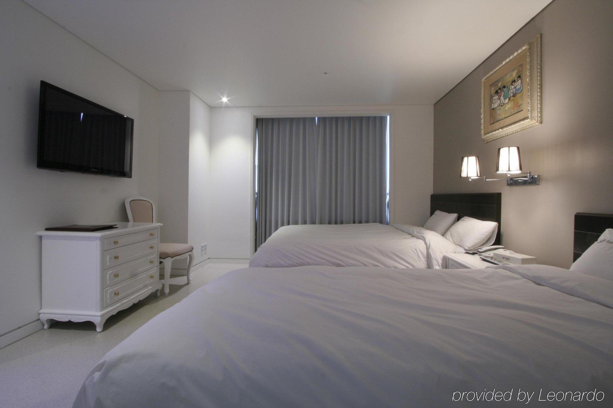 Dong Seoul Hotel Exterior photo