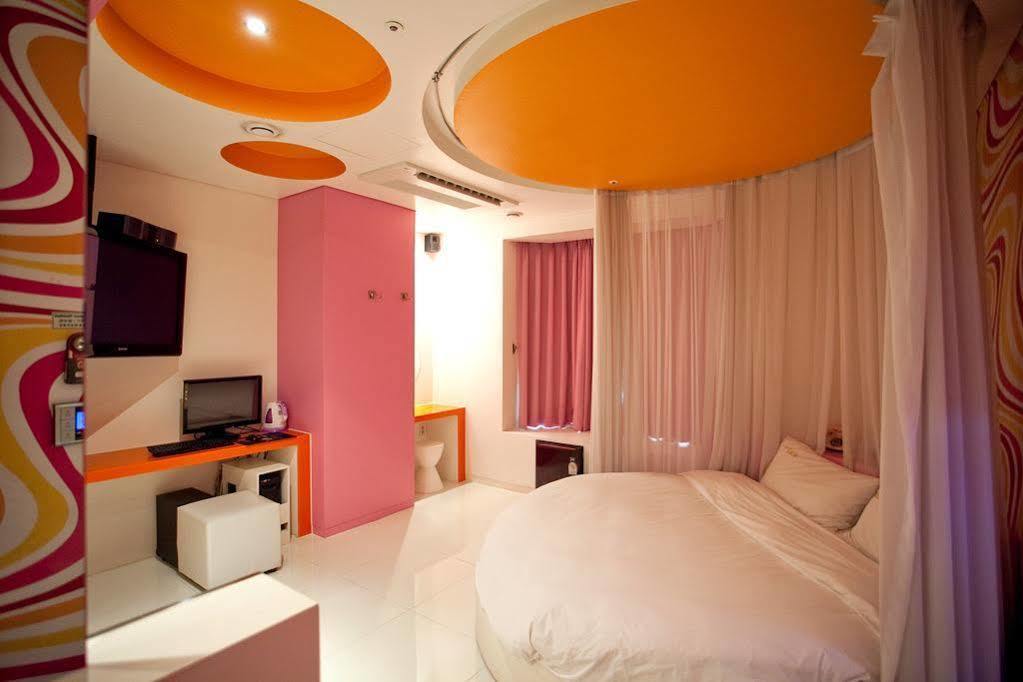 Dong Seoul Hotel Exterior photo